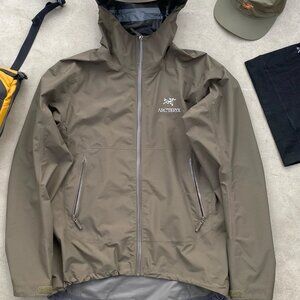Arc'teryx Zeta series men's multi-functional hooded hardshell jacket